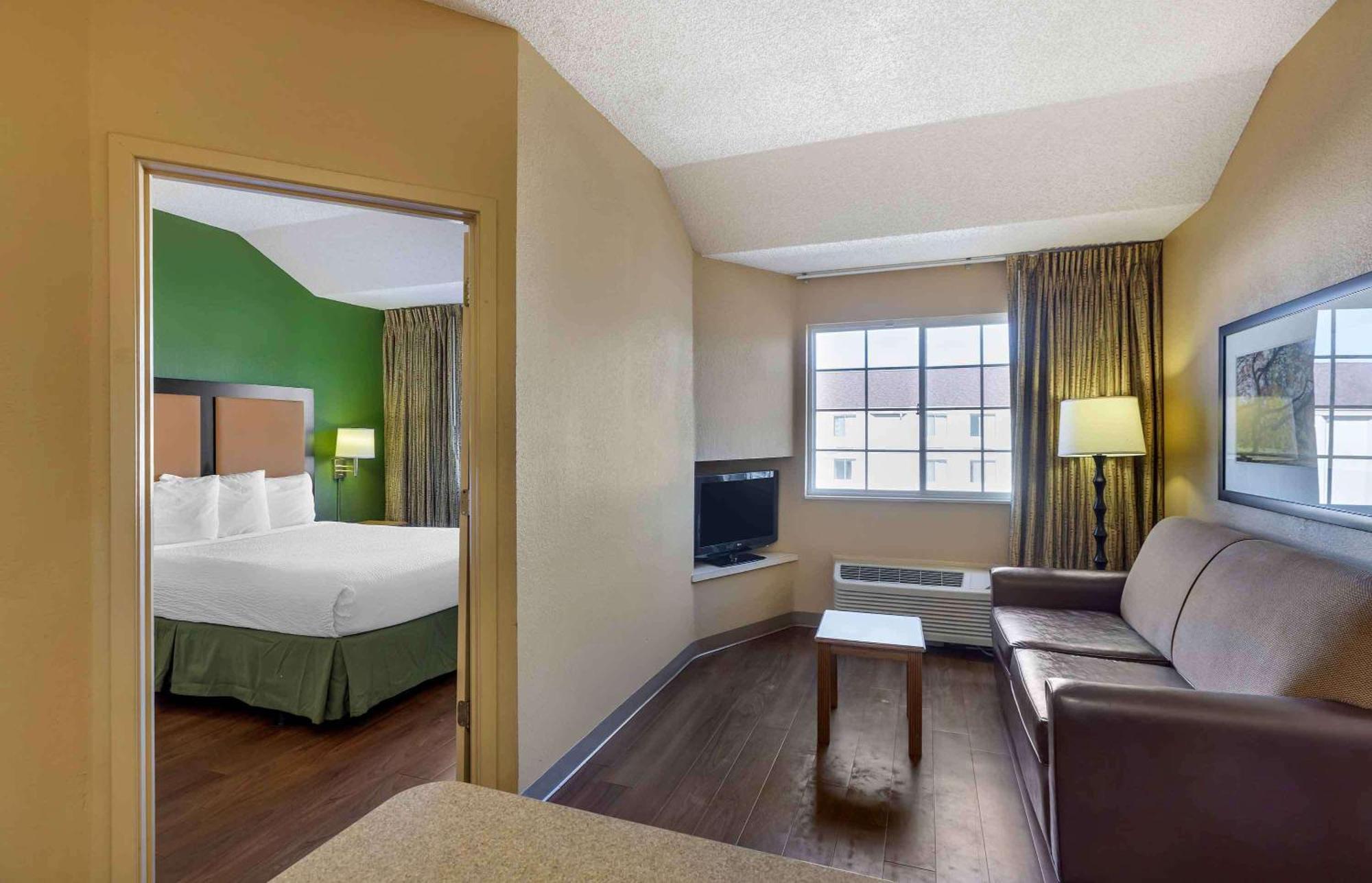 Extended Stay America Select Suites - Providence - Airport Warwick Eksteriør bilde