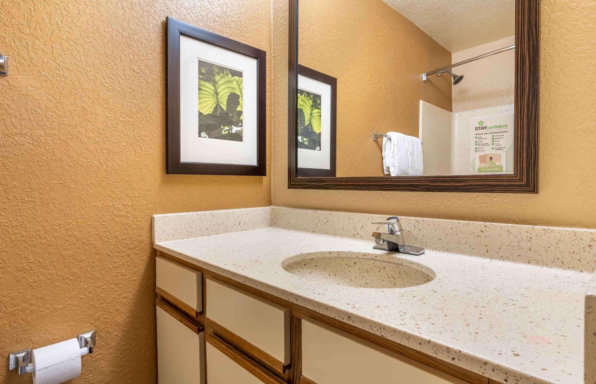 Extended Stay America Select Suites - Providence - Airport Warwick Eksteriør bilde