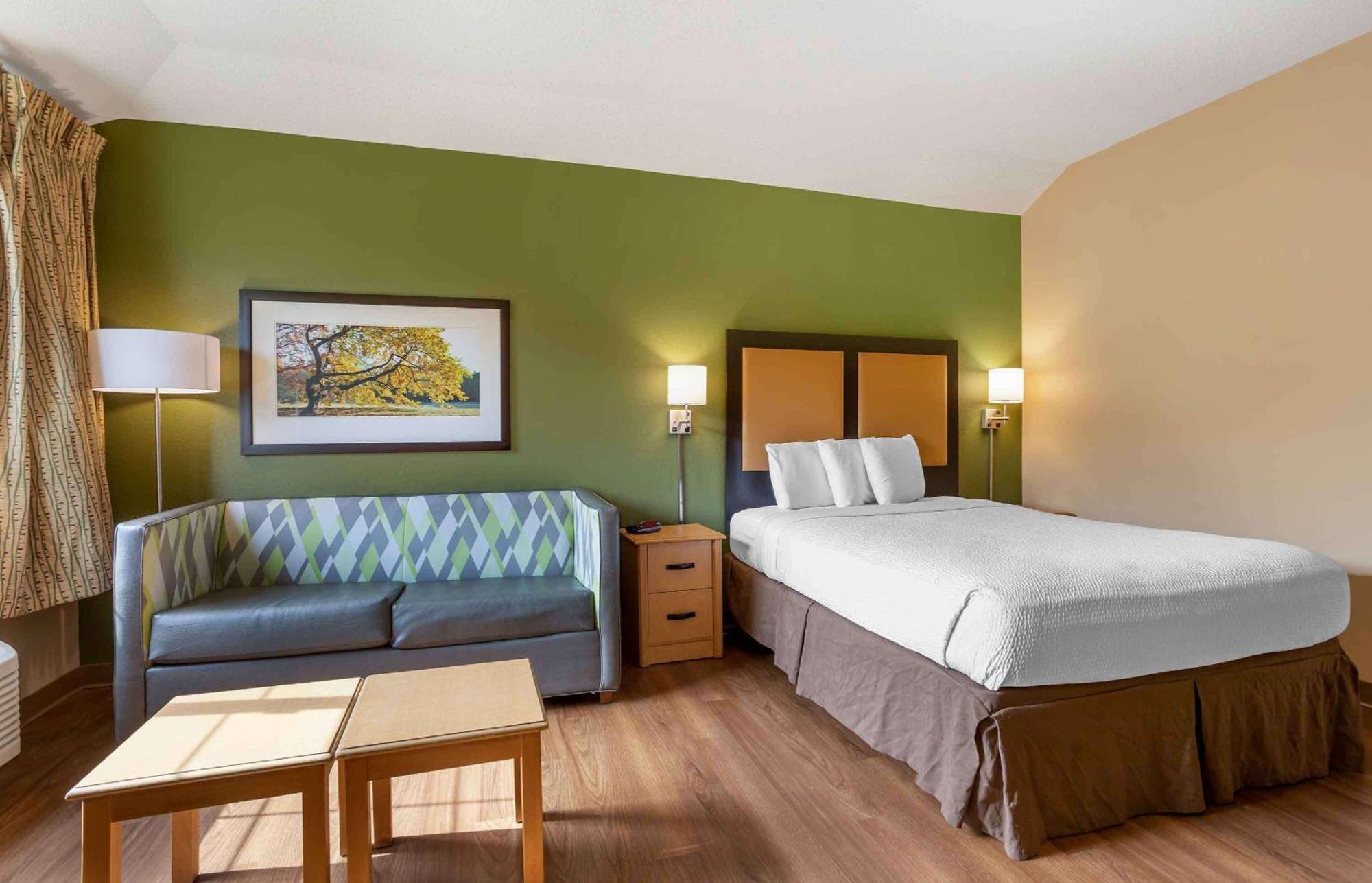 Extended Stay America Select Suites - Providence - Airport Warwick Eksteriør bilde