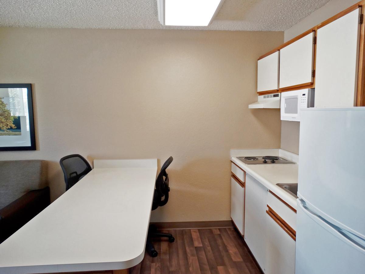 Extended Stay America Select Suites - Providence - Airport Warwick Eksteriør bilde