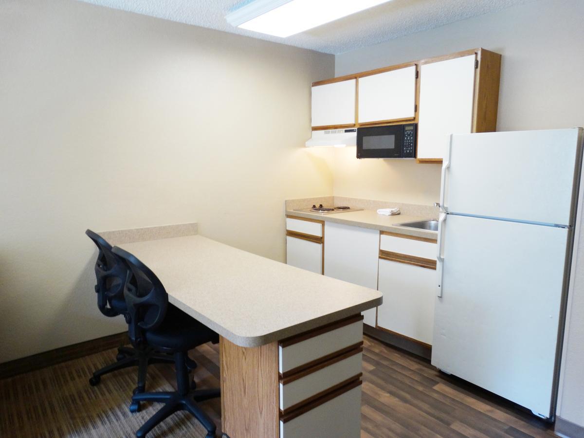 Extended Stay America Select Suites - Providence - Airport Warwick Eksteriør bilde